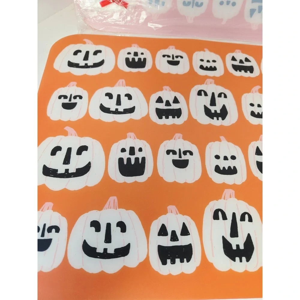 Target Hyde & EEK ! Pumpkin jack o lantern placemats NEW set of 3 Halloween